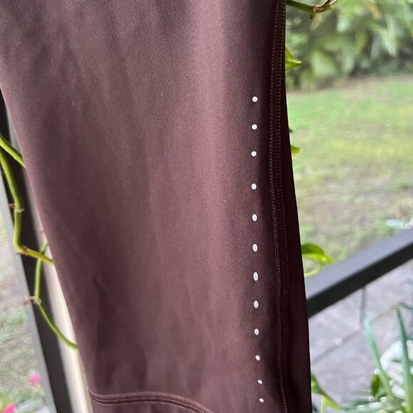 Lululemon brown capris size 12 woman - Picture 2 of 7